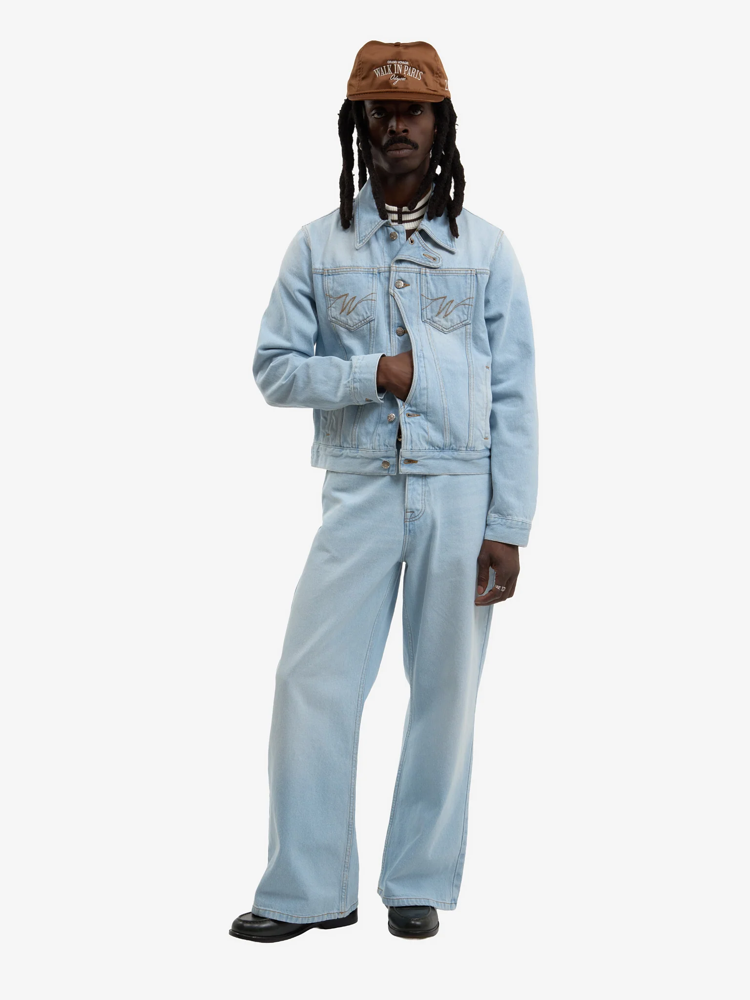 La veste du postier en denim clair délavé - Image 7