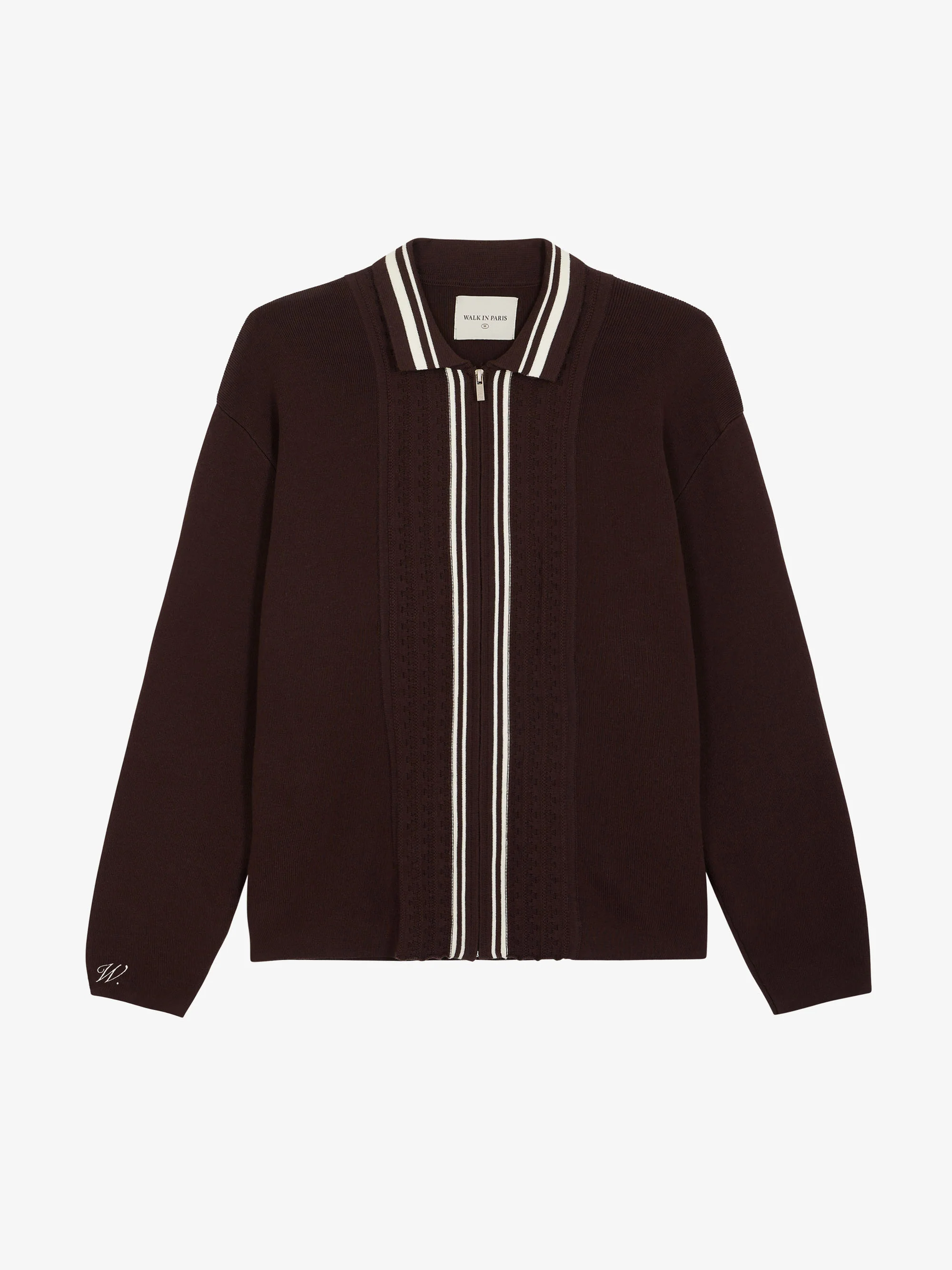 Le cardigan marron à manches longues