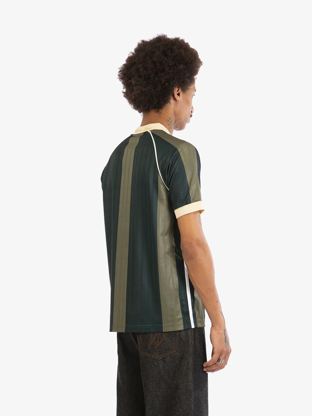 Le maillot de foot vert - Image 4
