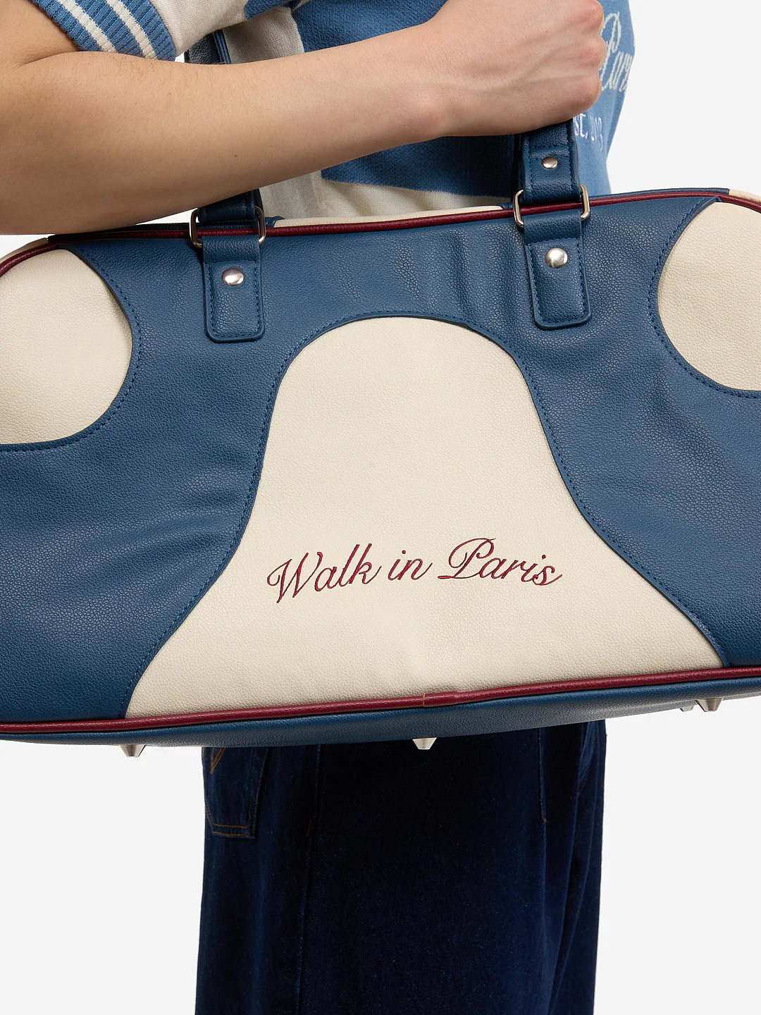 Le sac de voyage bleu - Image 3