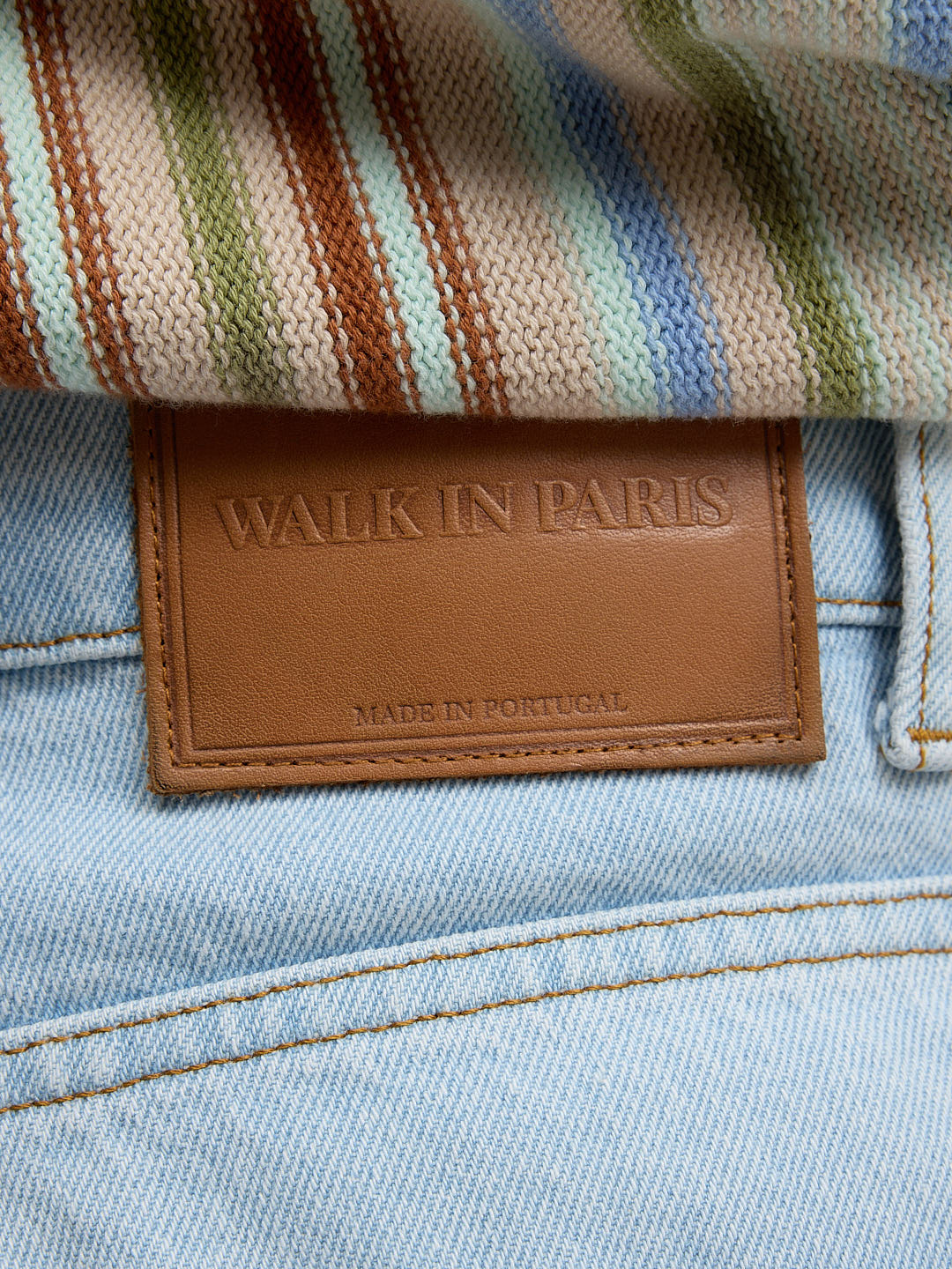 Le short ballon en denim clair délavé - Image 13