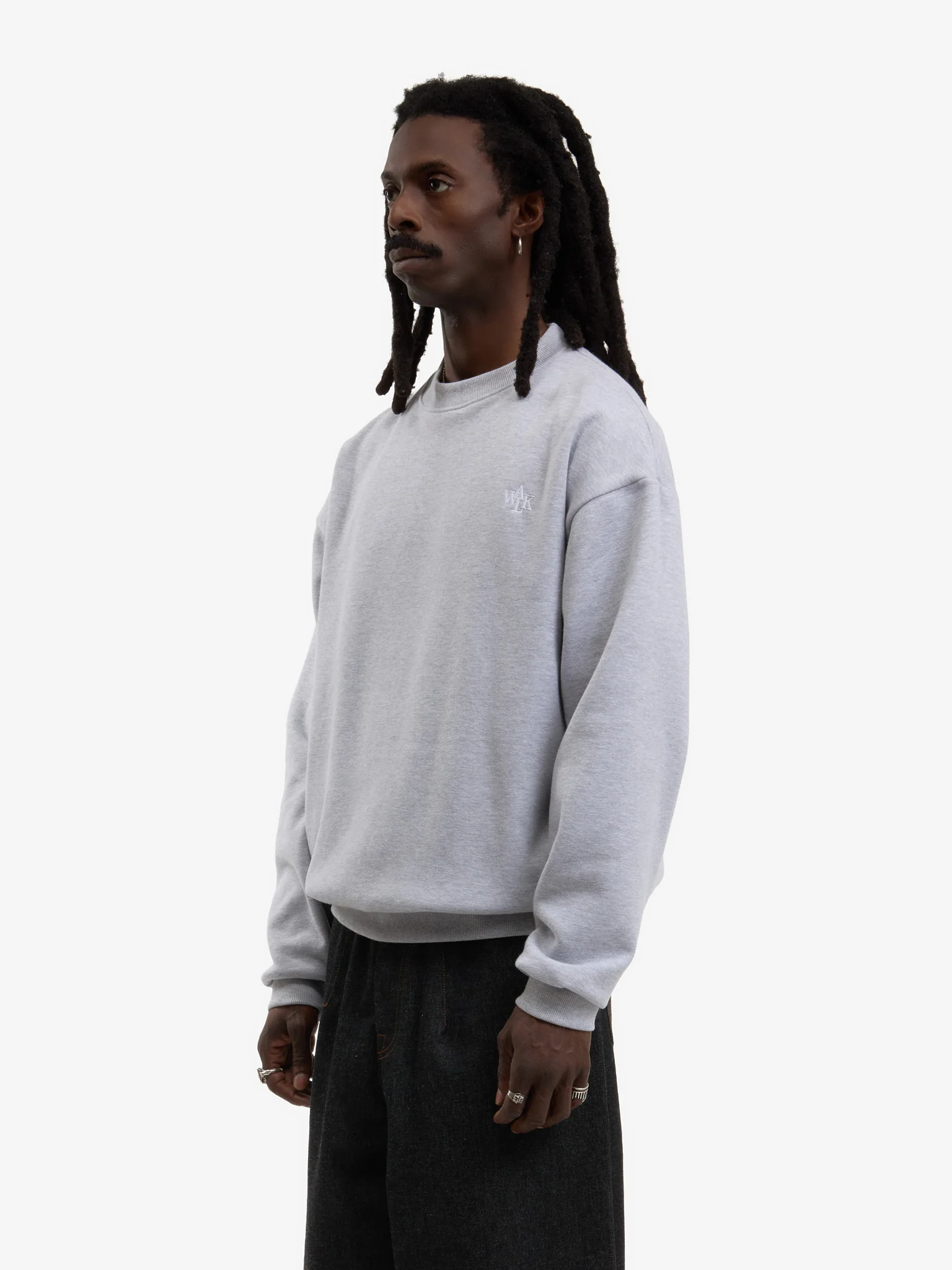 Le sweat-shirt molletonné gris - Image 3